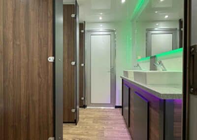 Marquees.Com | Modular and Clearspan Marquee Hire Cheshire and North West | Luxury marquee toilets